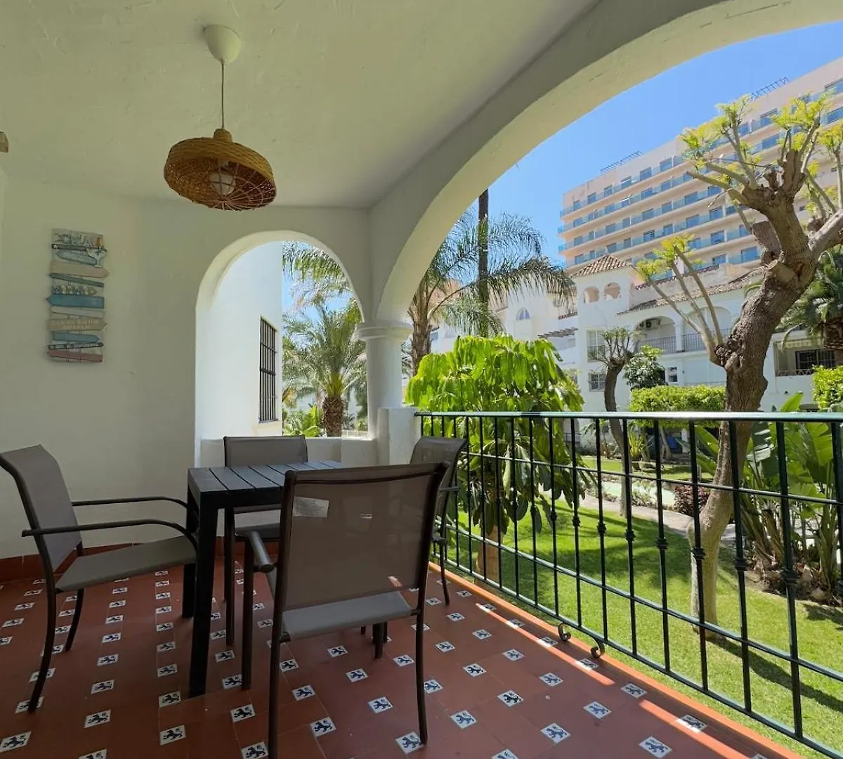 Benalmadena Coastal Apartment